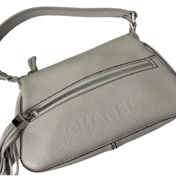 EUC! Authentic vintage Chanel embossed pebble leather bag - Picture 8 of 16